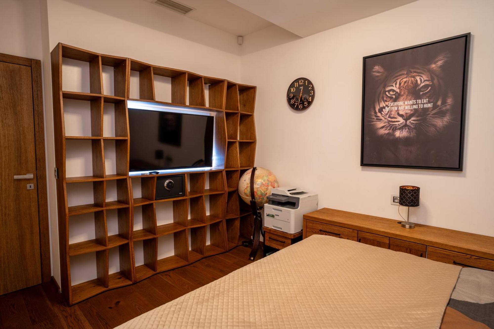 Luxury Rooftop Appartment With Fantastic Views Praga Esterno foto