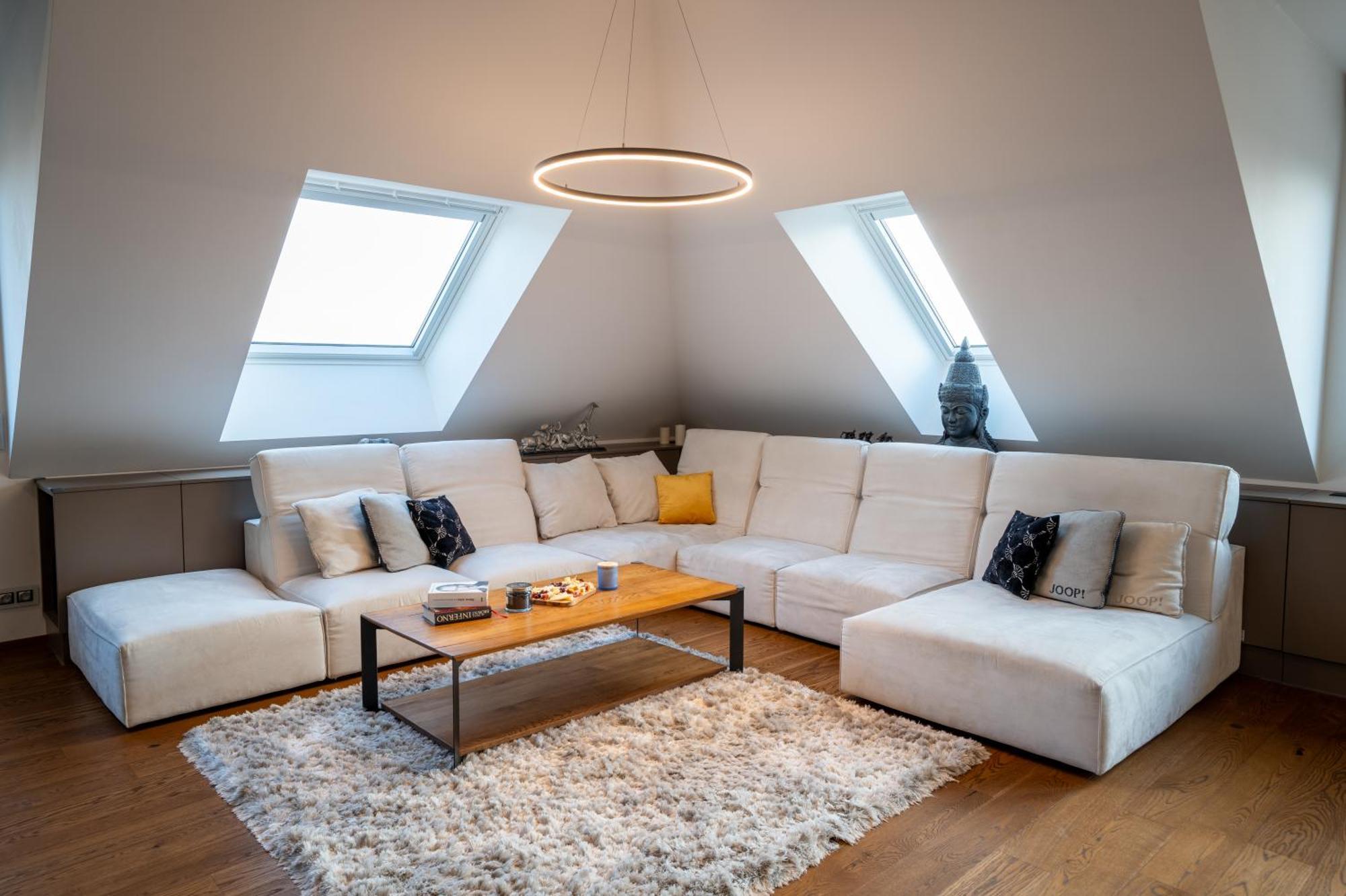 Luxury Rooftop Appartment With Fantastic Views Praga Esterno foto